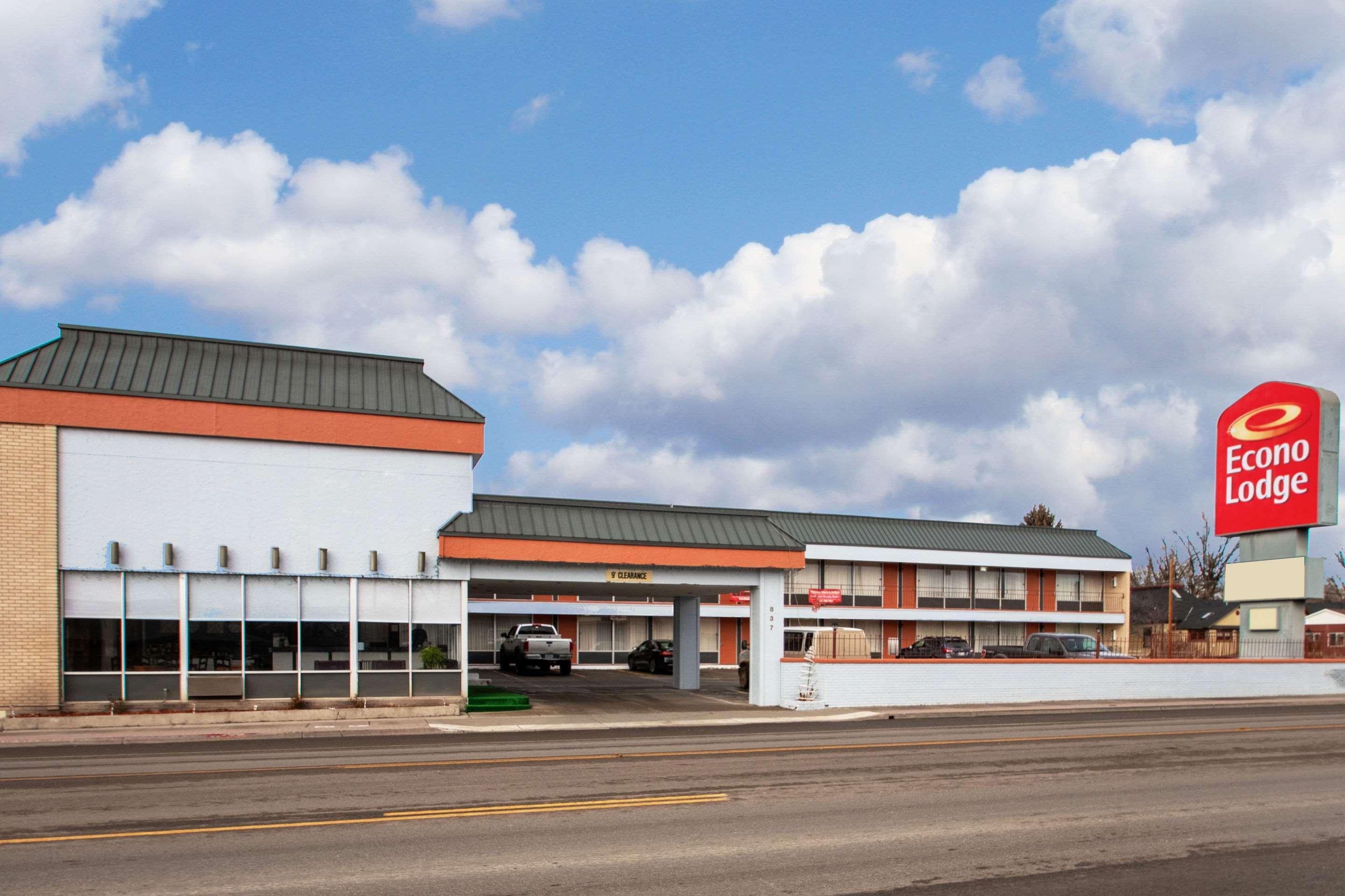 Econo Lodge Elko Downtown Area Exterior photo